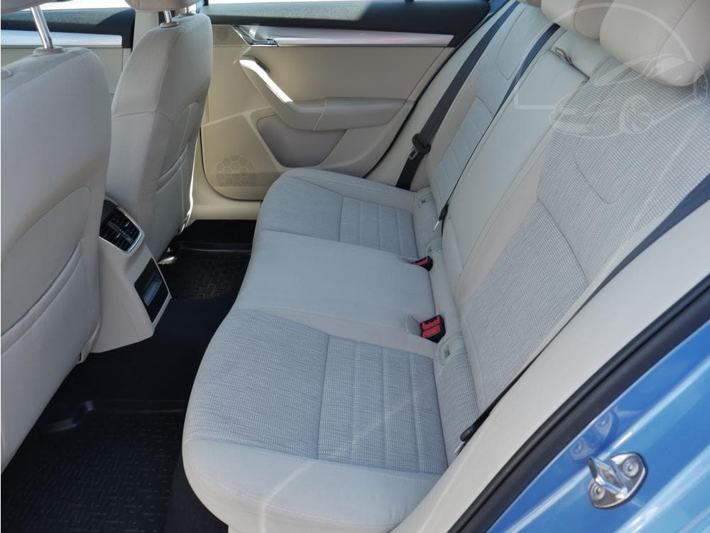2014 Škoda OCTAVIA - 10