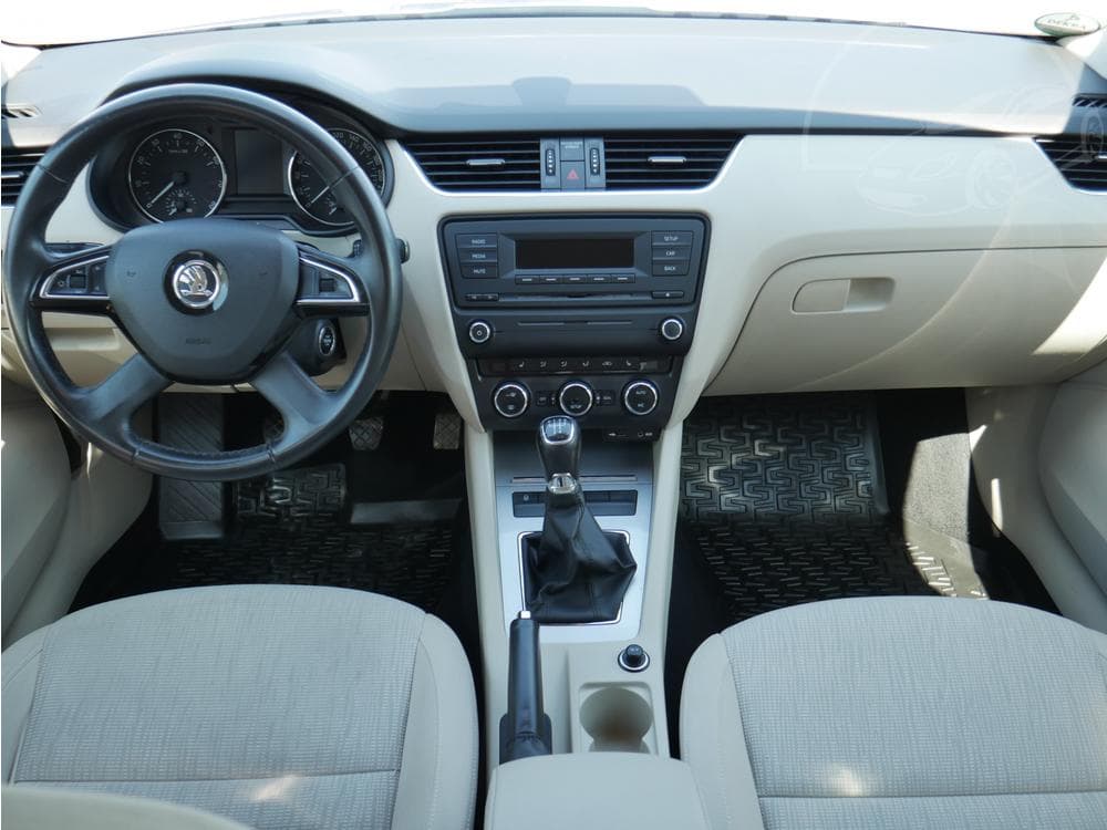 2014 Škoda OCTAVIA - 8