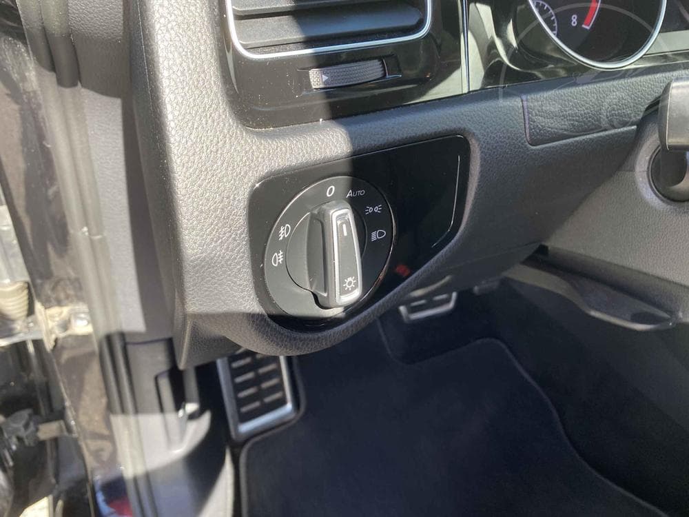 2019 Volkswagen GOLF - 14