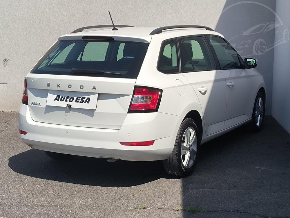 2021 Škoda FABIA - 7