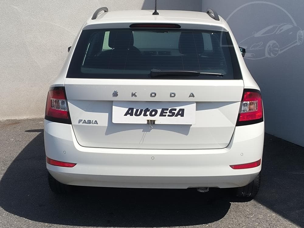 2021 Škoda FABIA - 9