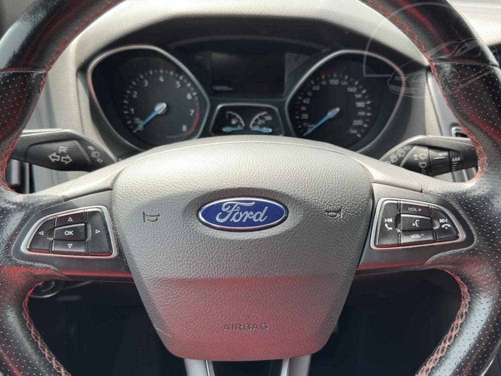 2017 Ford FOCUS - 12
