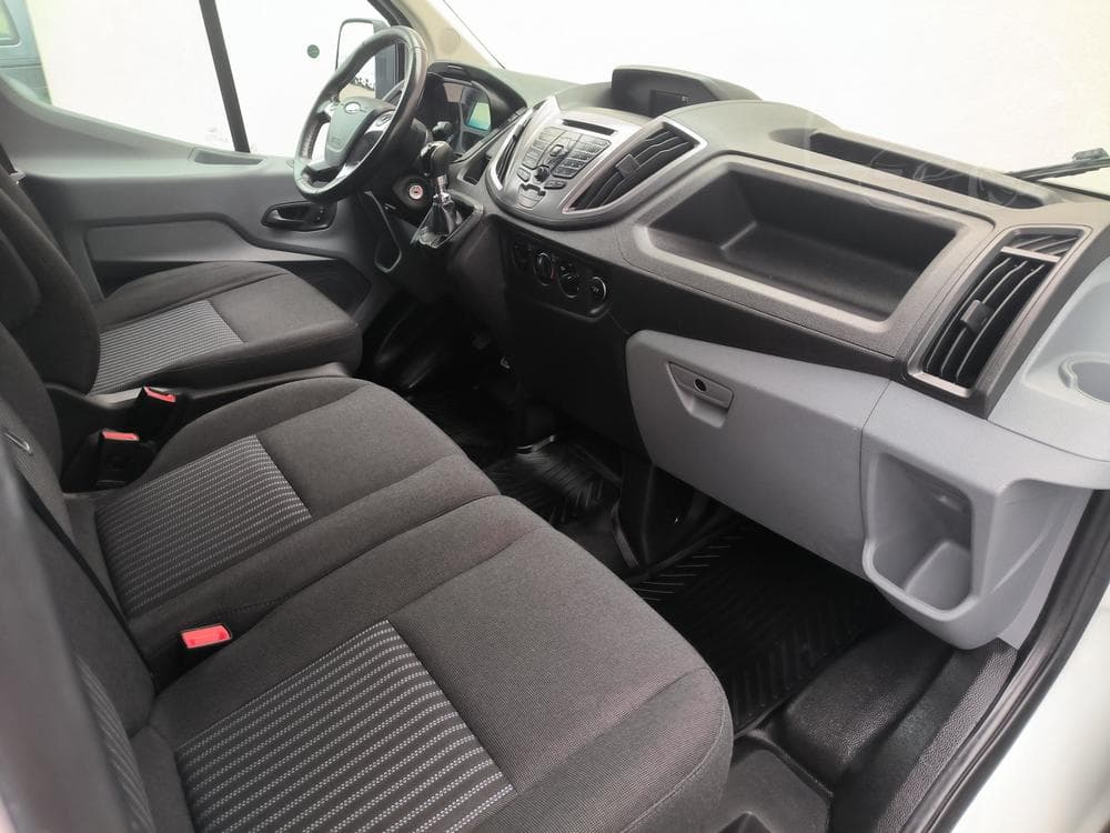 2017 Ford Transit - 12