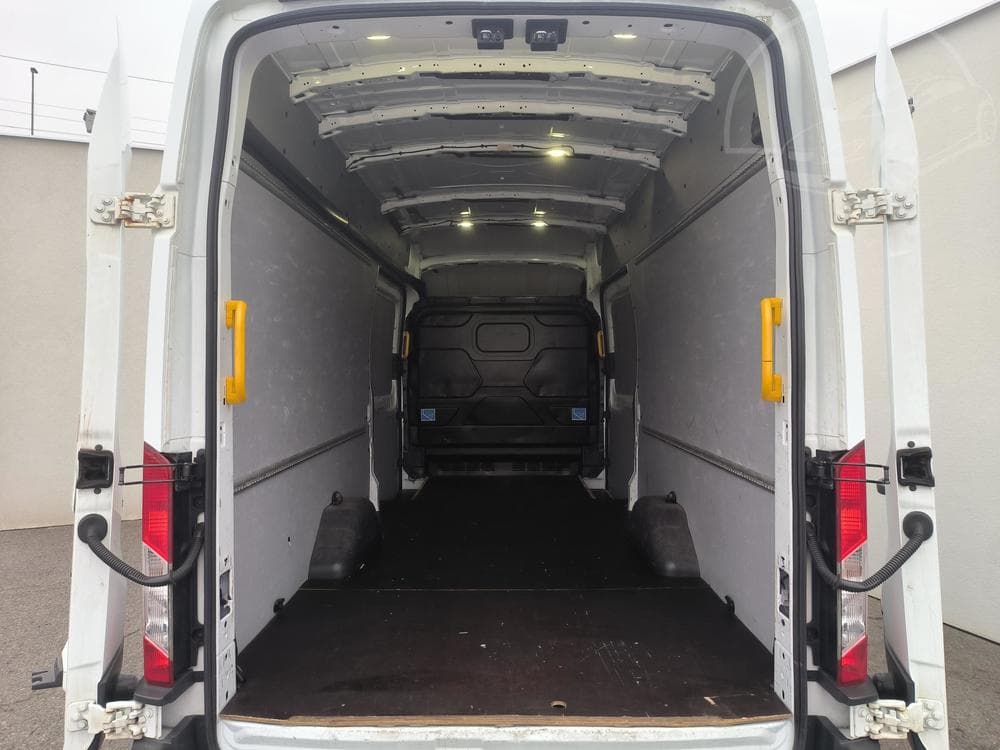 2017 Ford Transit - 8