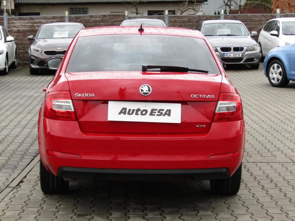 2015 Škoda OCTAVIA - 9
