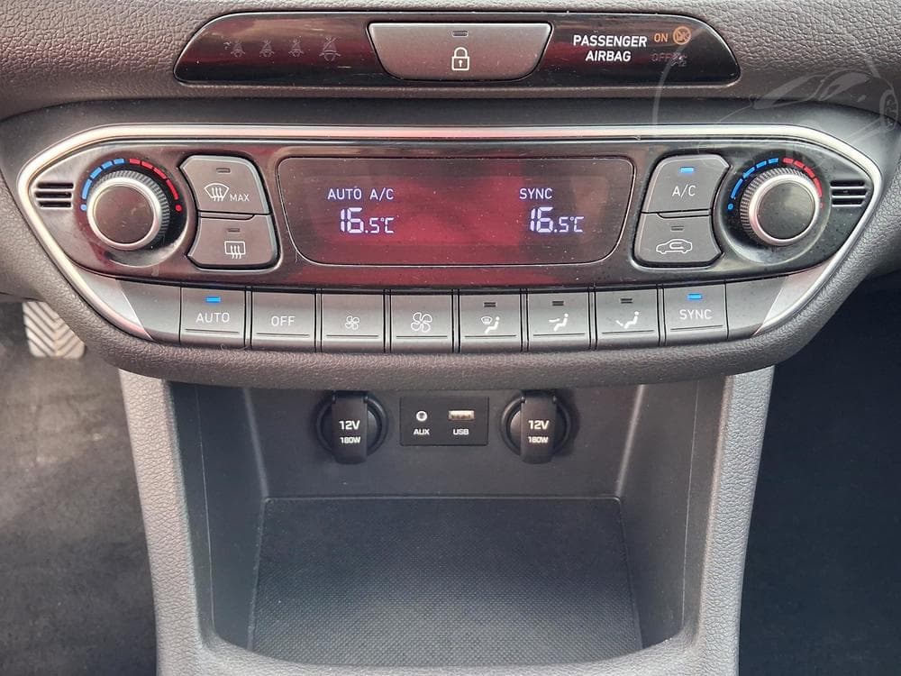 2020 Hyundai I30 - 17