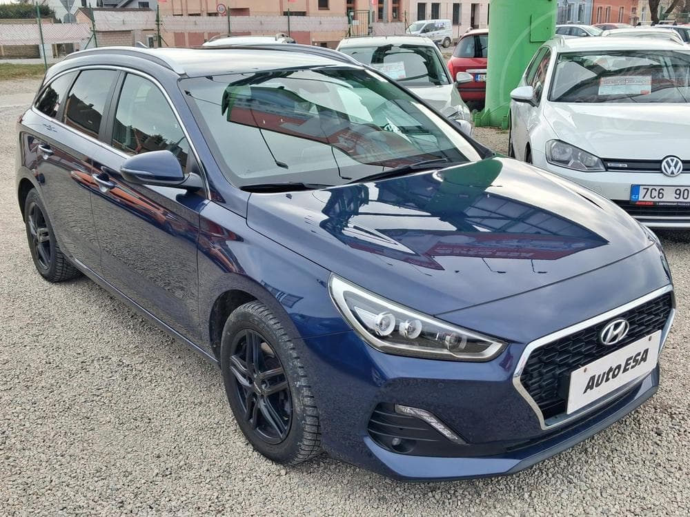 Hyundai i30 1.6 CRDi Serv.kniha, ČR
