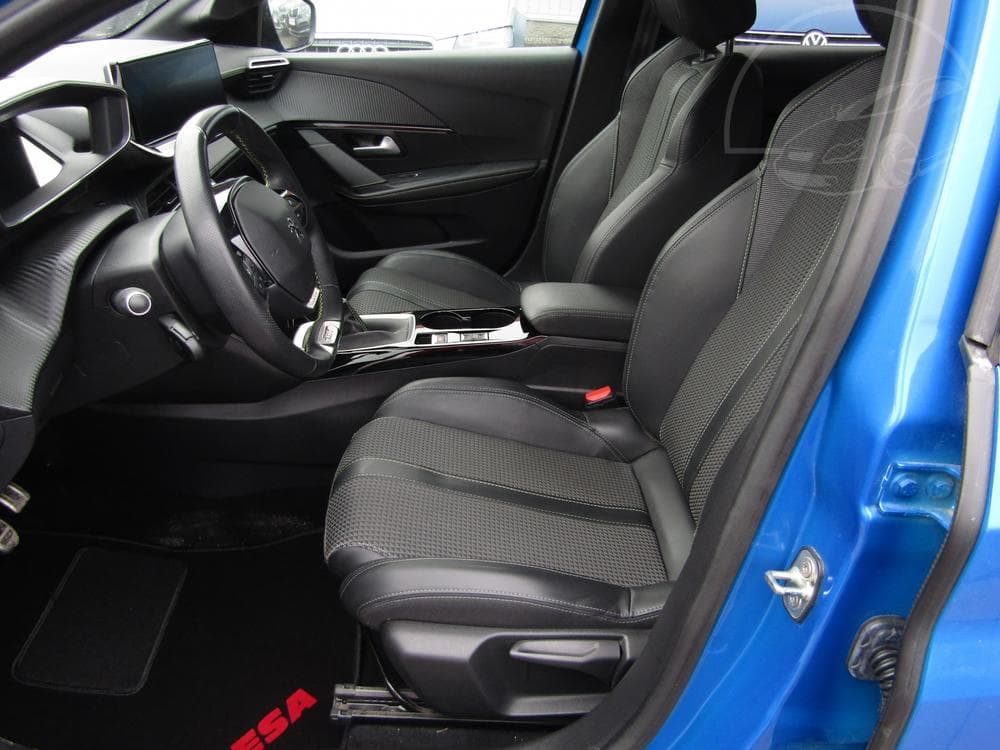 2020 Peugeot 208 - 9