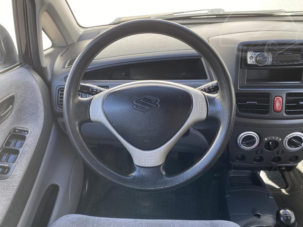 2002 Suzuki LIANA - 21