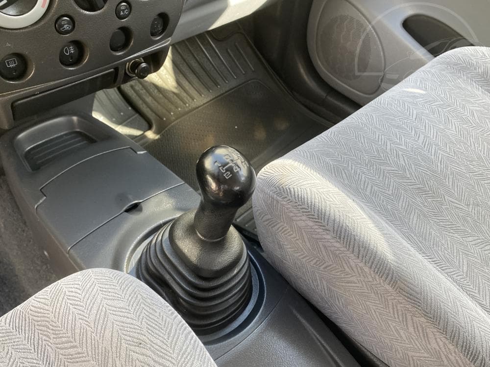 2002 Suzuki LIANA - 27