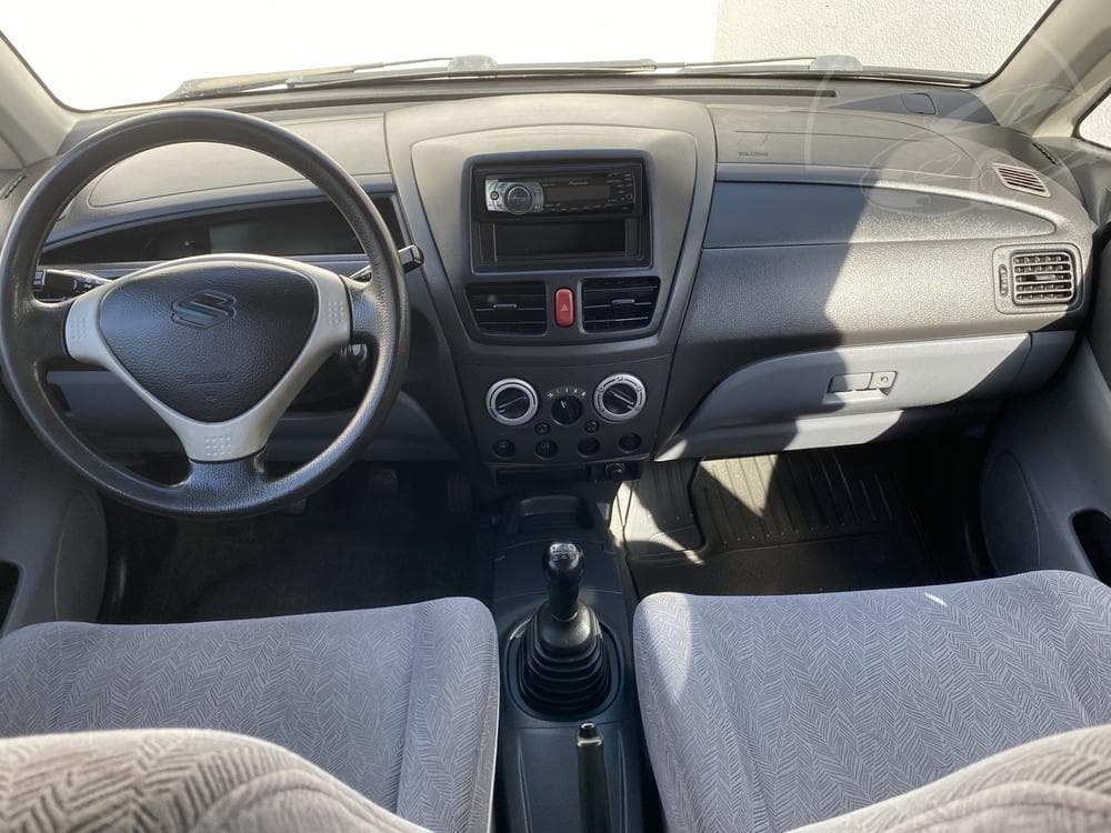 2002 Suzuki LIANA - 15