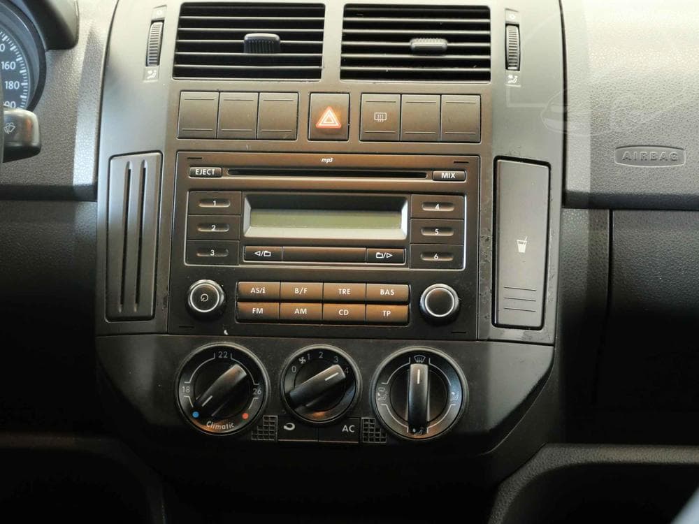 2008 Volkswagen POLO - 13