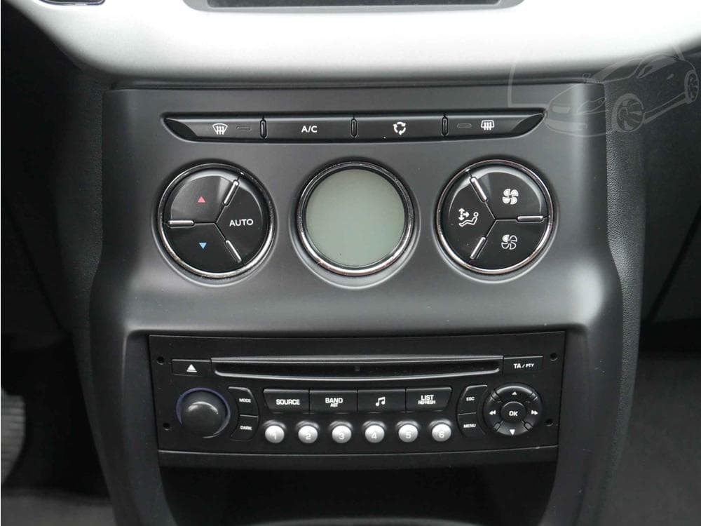 2010 Citroen C3 - 12