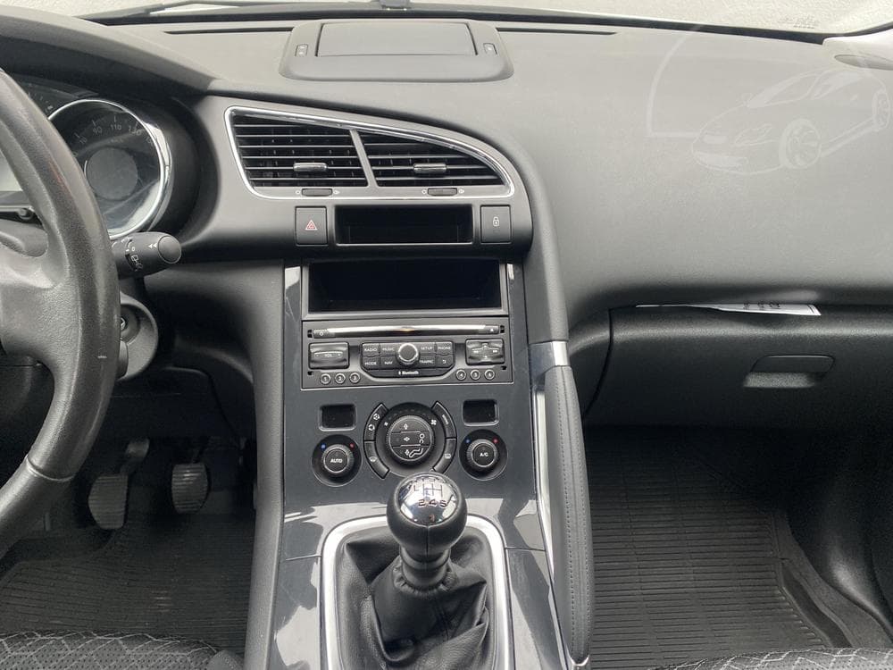 2016 Peugeot 3008 - 23