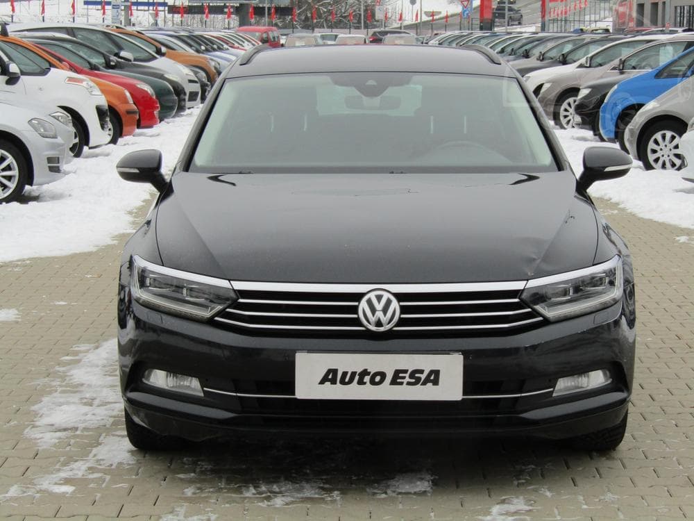 2015 Volkswagen PASSAT - 2