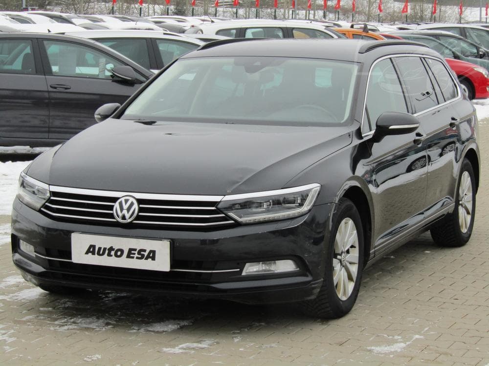 2015 Volkswagen PASSAT - 3