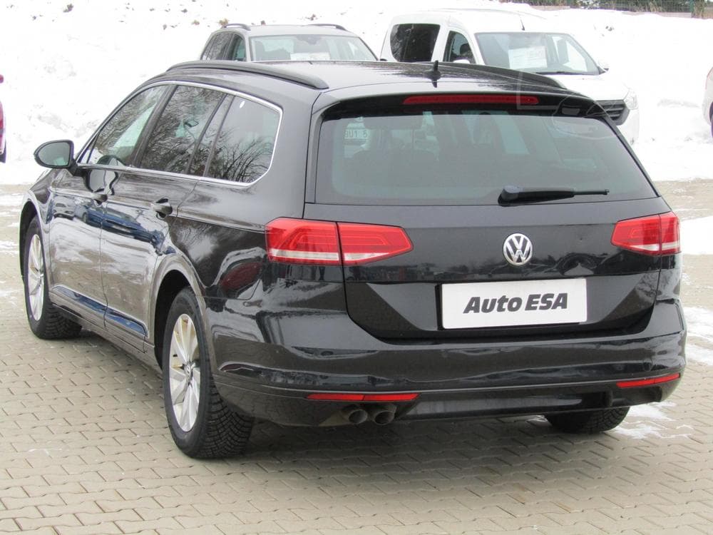 2015 Volkswagen PASSAT - 6