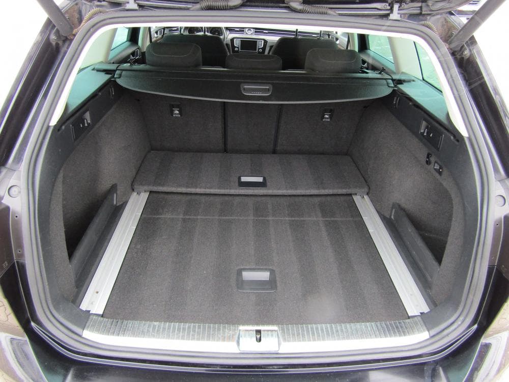 2015 Volkswagen PASSAT - 7