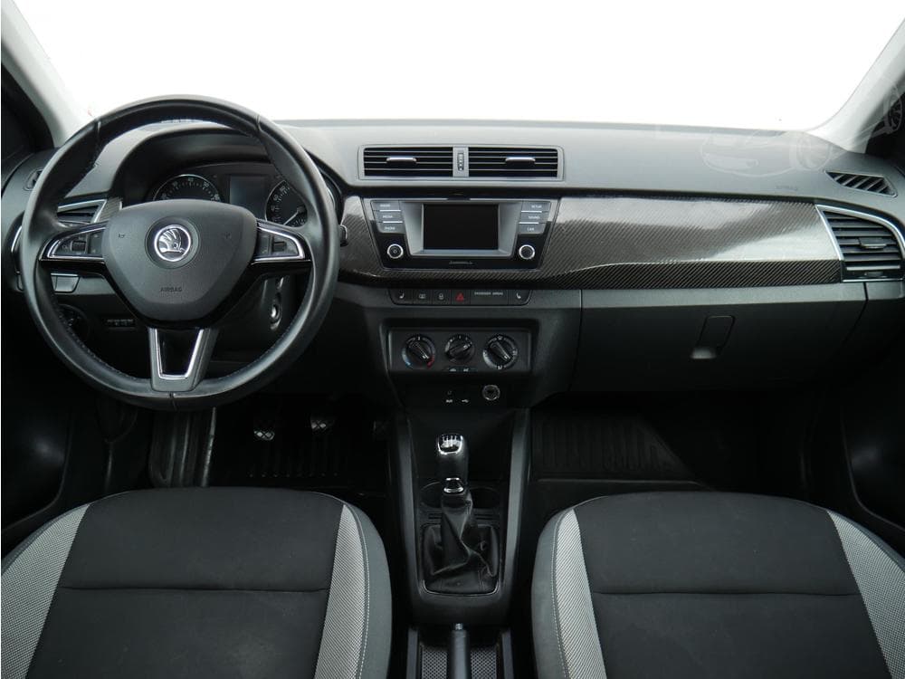 2015 Škoda FABIA - 15