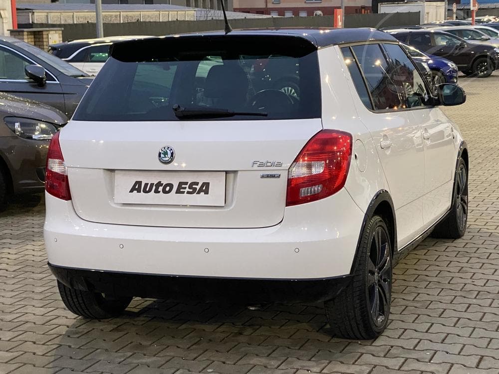 2013 Škoda FABIA - 7