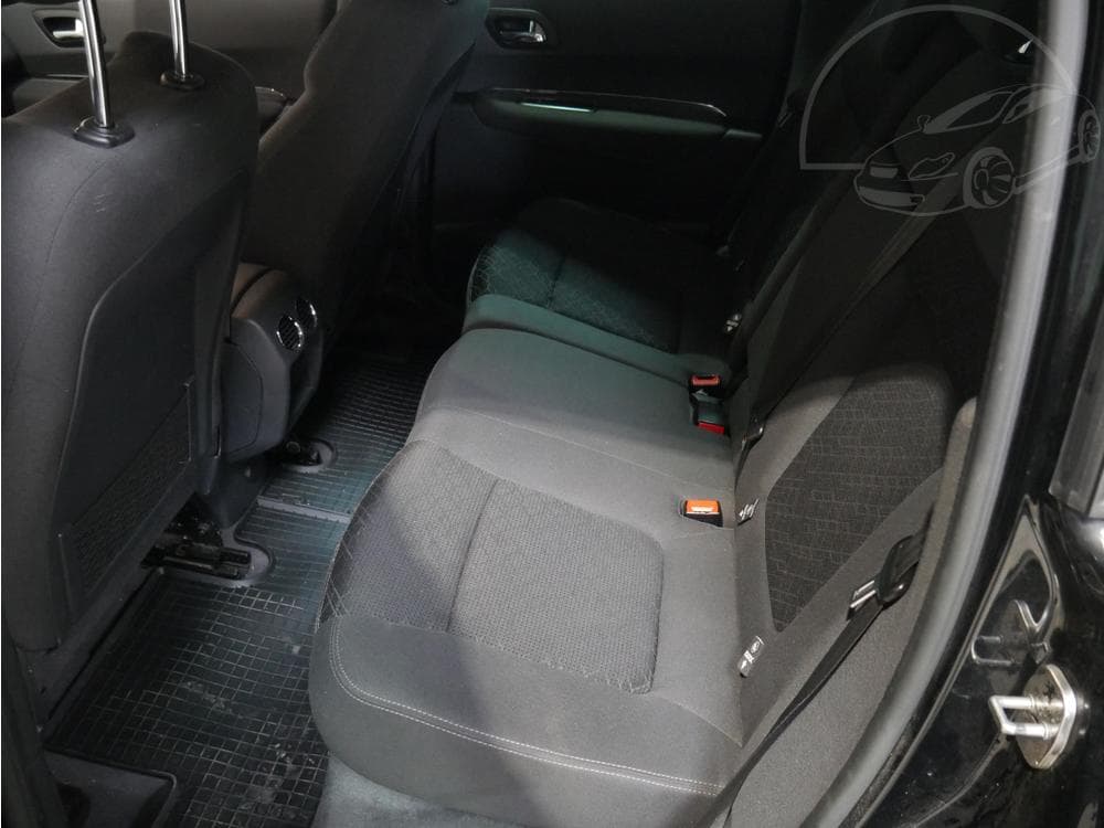 2014 Peugeot 3008 - 10