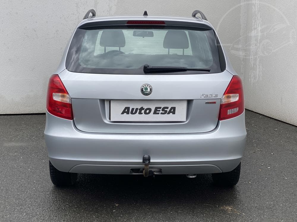 2011 Škoda FABIA - 5