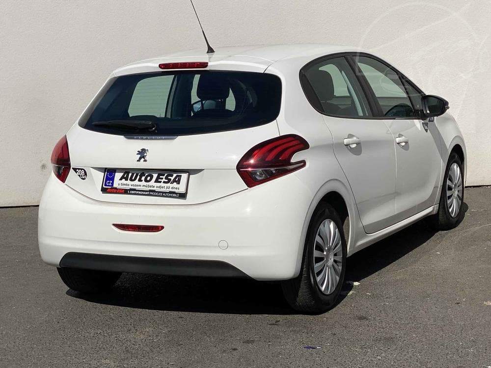 2017 Peugeot 208 - 4
