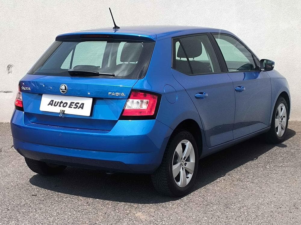 2016 Škoda FABIA - 4