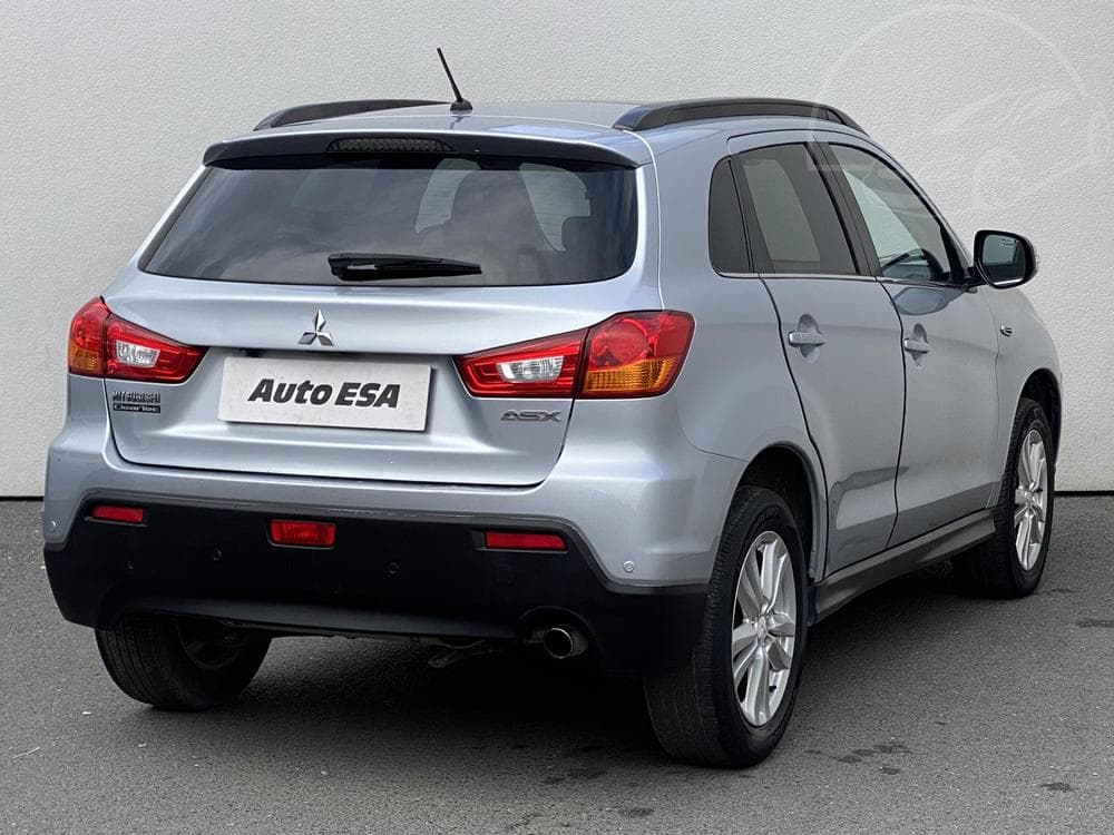 2012 Mitsubishi ASX - 4