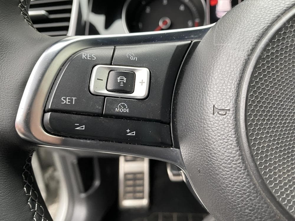 2017 Volkswagen Golf - 13