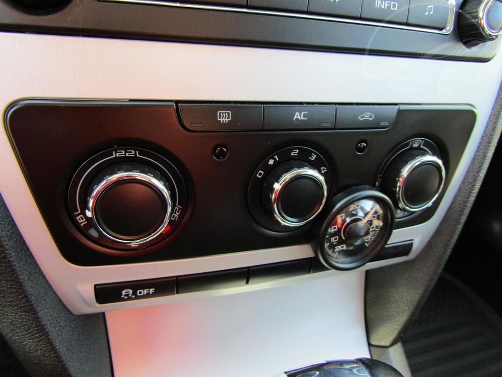 2010 Škoda OCTAVIA - 13