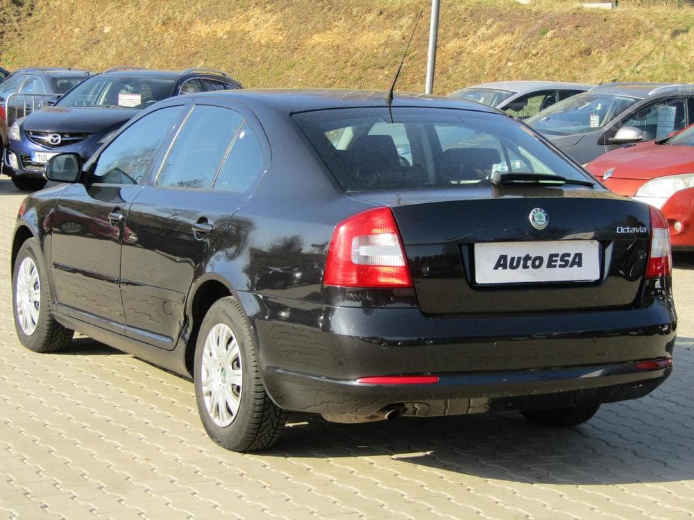2010 Škoda OCTAVIA - 4
