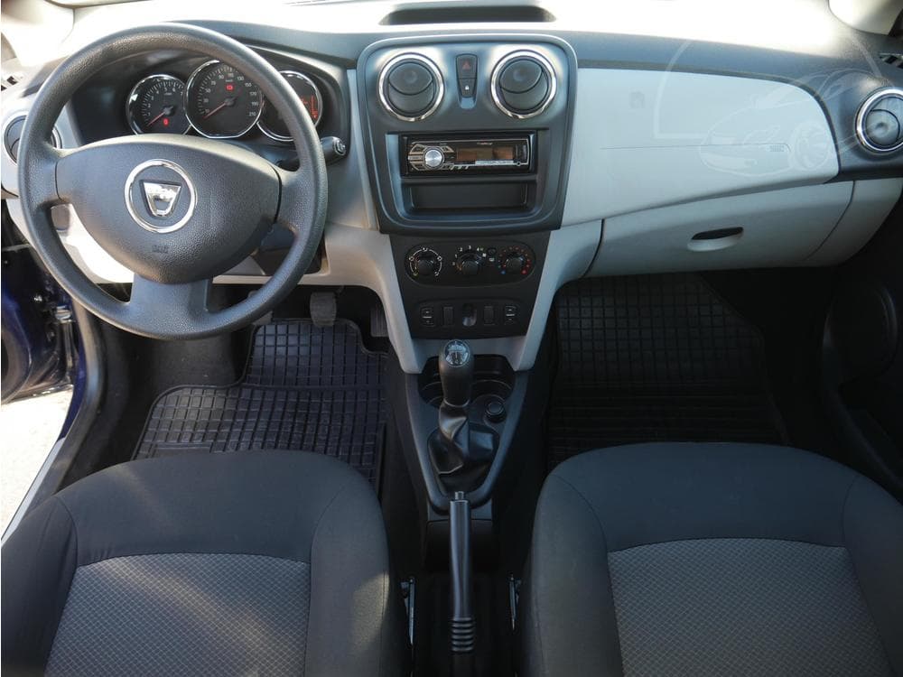 2013 Dacia SANDERO - 25