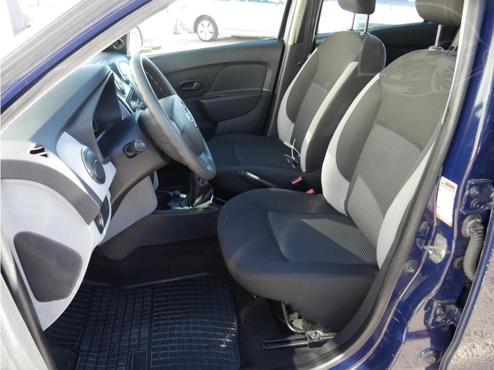 2013 Dacia SANDERO - 33