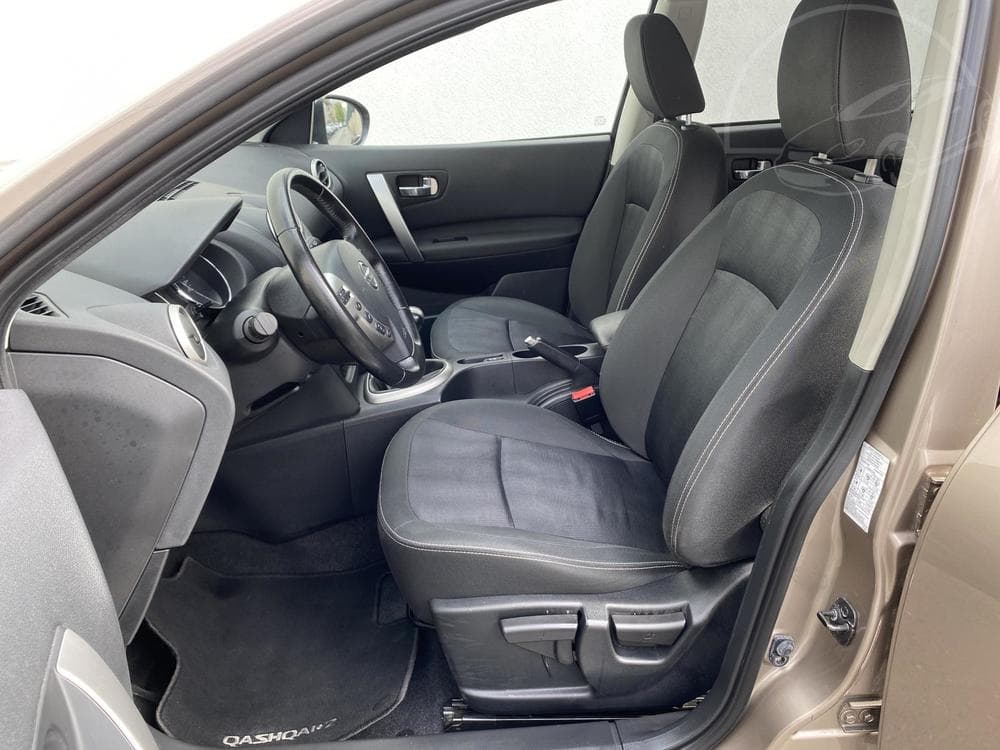 2011 Nissan QASHQAI - 17