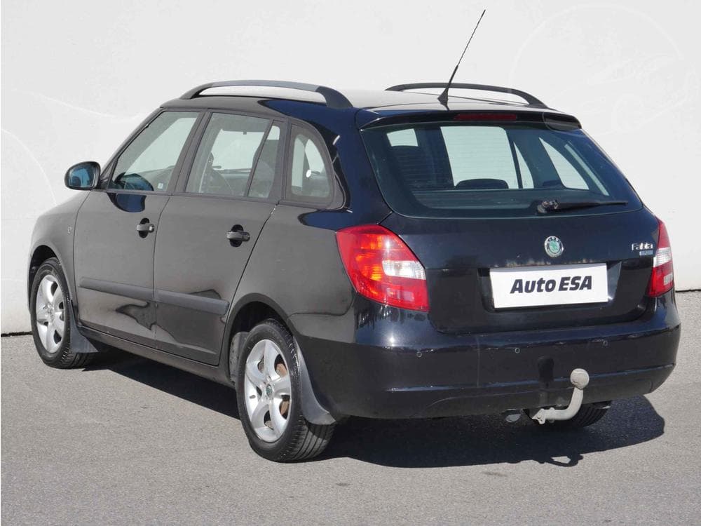 2010 Škoda FABIA - 6