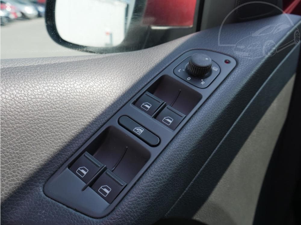 2009 Volkswagen TIGUAN - 14