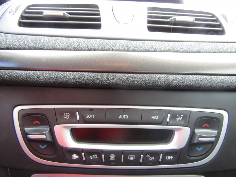 2014 Renault MEGANE - 13