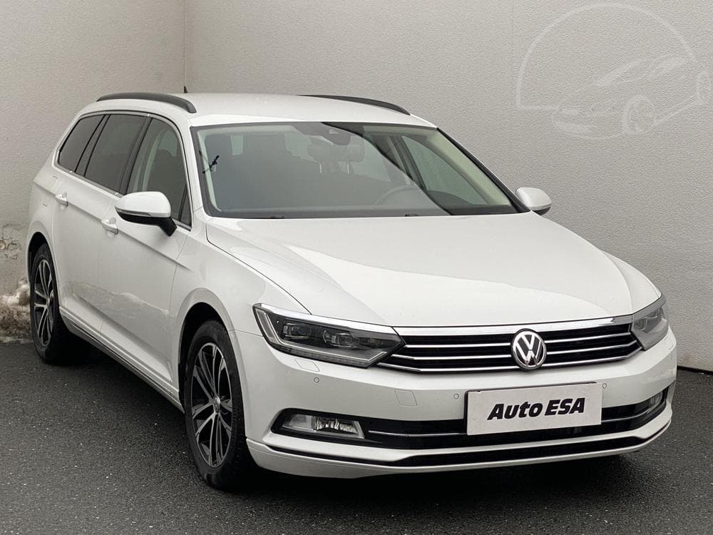 Volkswagen Passat 2.0 TDi Serv.kniha