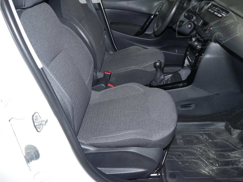 2015 Citroen C3 - 12
