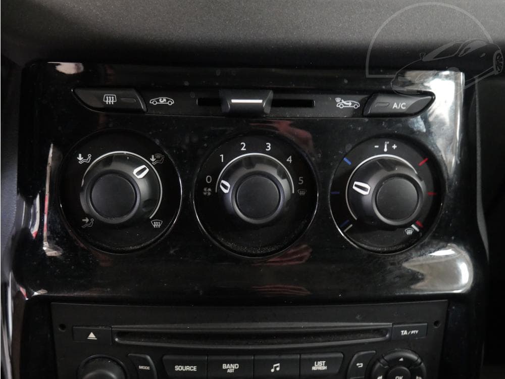 2015 Citroen C3 - 16