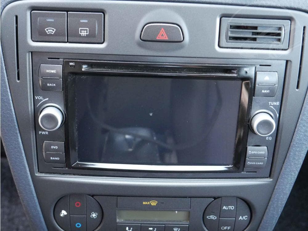 2009 Ford FUSION - 12