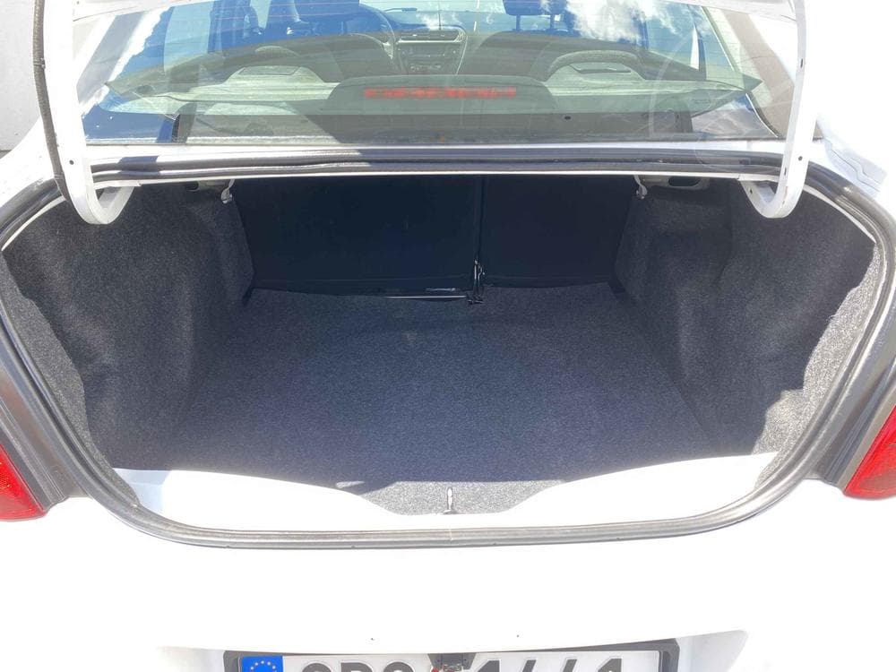 2015 Peugeot 301 - 7