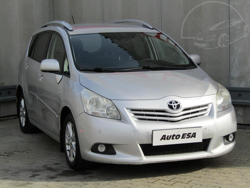 2012 Toyota VERSO