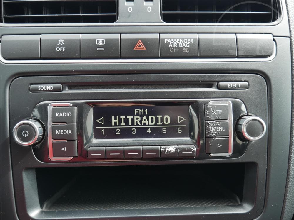 2012 Volkswagen POLO - 16