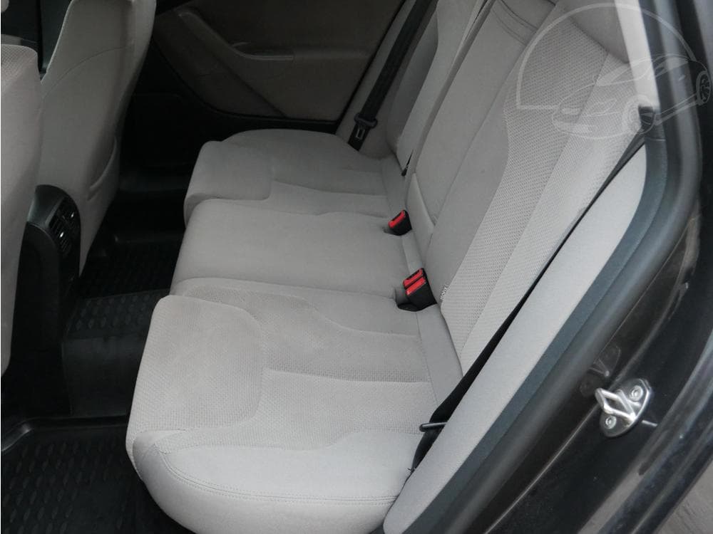 2007 Volkswagen PASSAT - 10