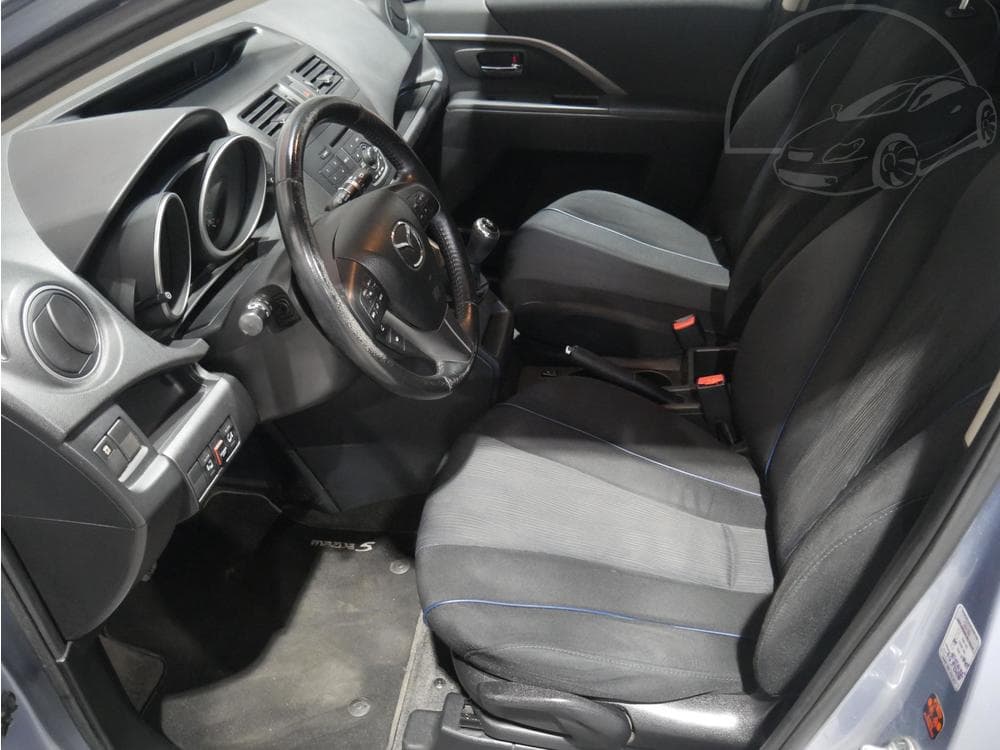 2011 Mazda 5 - 10