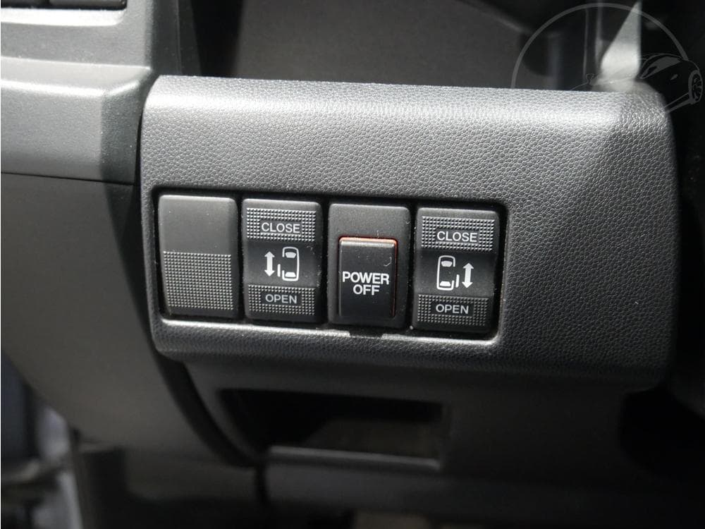 2011 Mazda 5 - 15