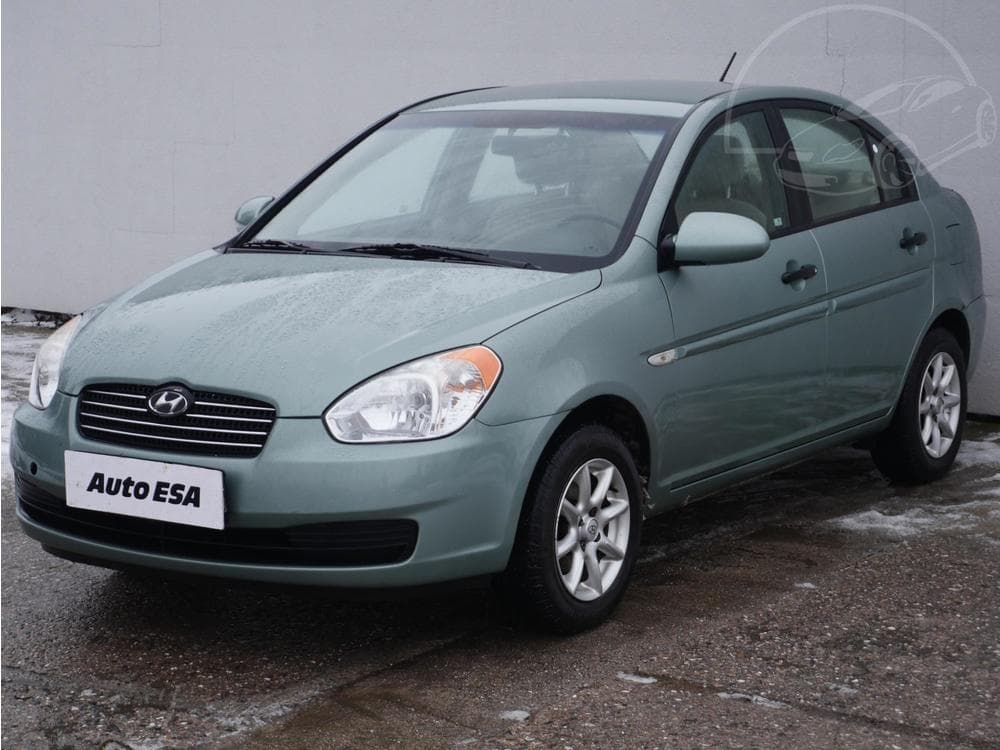 2007 Hyundai ACCENT - 3