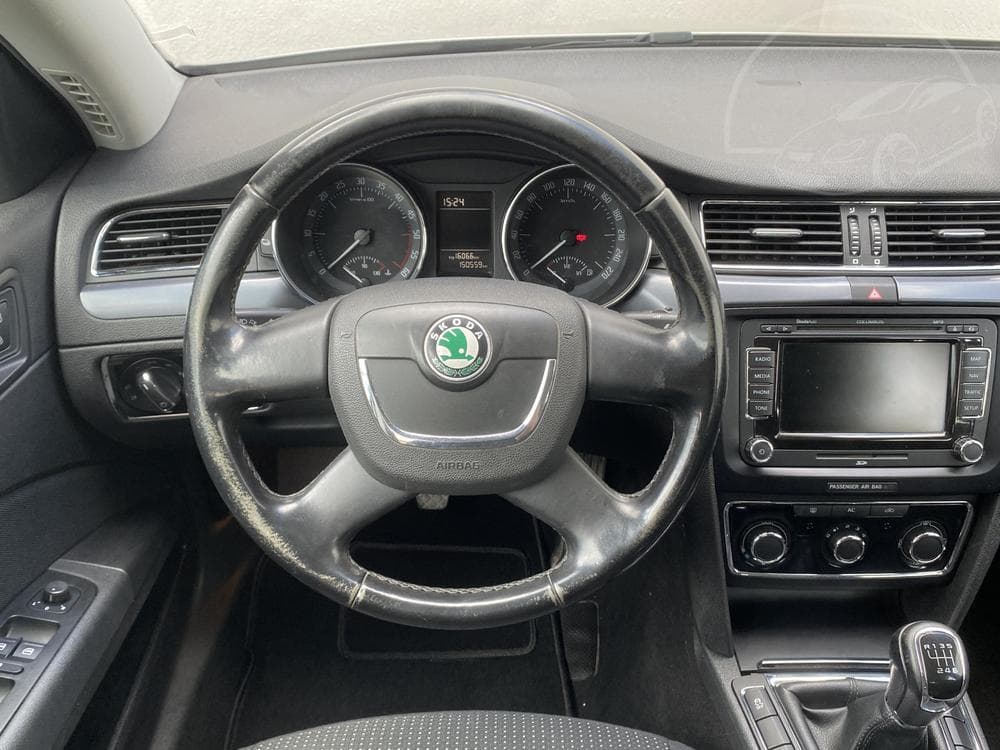2010 Škoda SUPERB - 21
